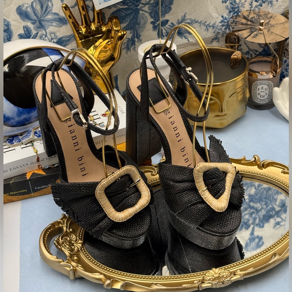 🆕 GIANNI BINI 🧿 NWOB Tobias Raffia Platform Mismatched Buckle Sandals, Sz 7M - Picture 4 of 16
